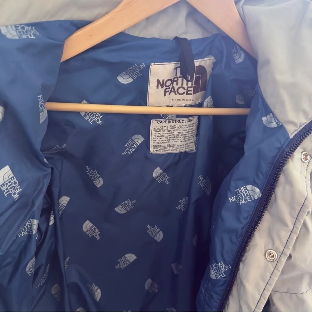 The North Face Vintage Puffer Jacket Size: M